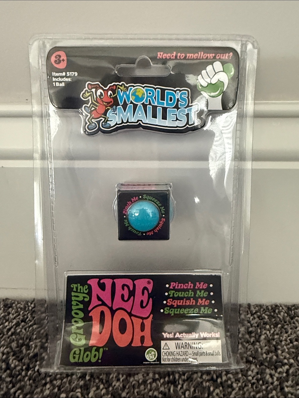 World's Smallest Groovy NeeDoh Glob - Blue